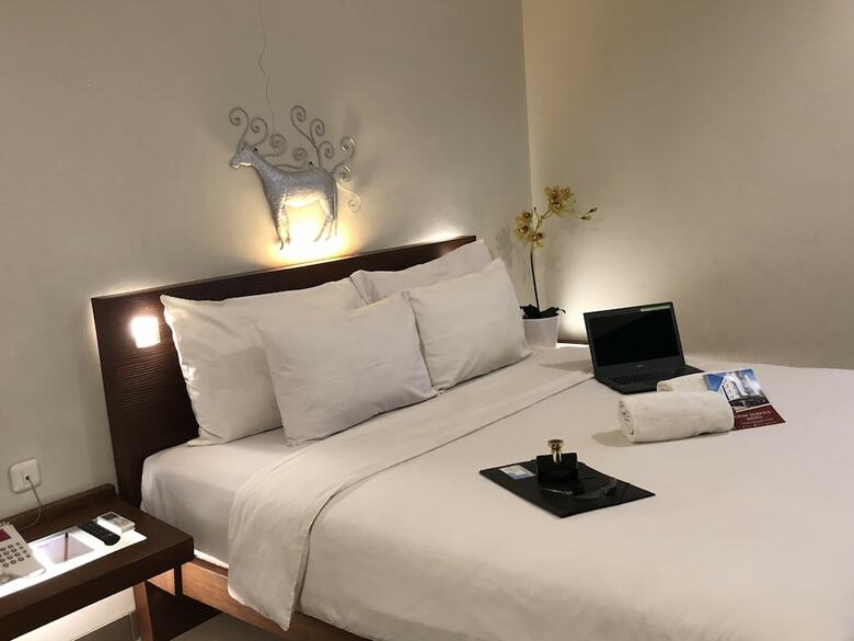 Burza Hotel