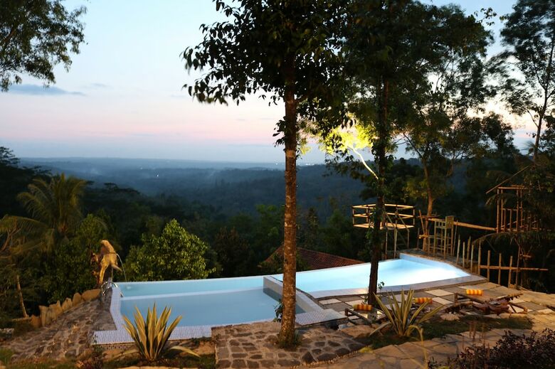 Hotel Rajaklana Resort And Spa