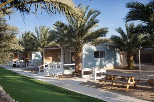Lodge Shkutai Hottub Arava