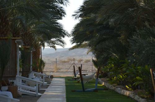Lodge Shkutai Hottub Arava