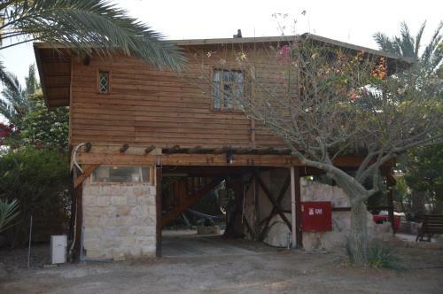 Lodge Shkutai Hottub Arava