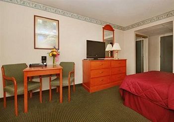 Hotel Comfort Inn New Columbia