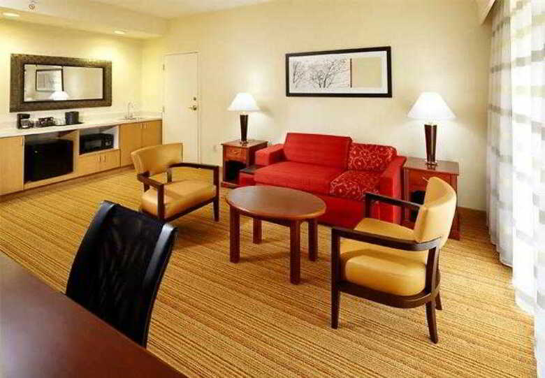 Hotel Courtyard Newark Granville