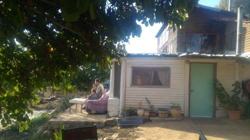 Lodge Hosting Lev Kadita