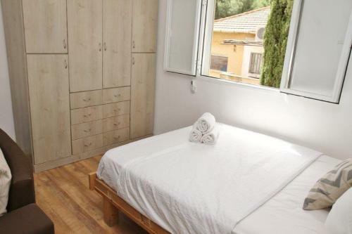 Holiday Studio Apartment Near The Bah� ' � Gardens