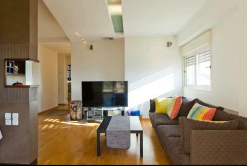 Apartamento The Rothschild Elegant Rooftop