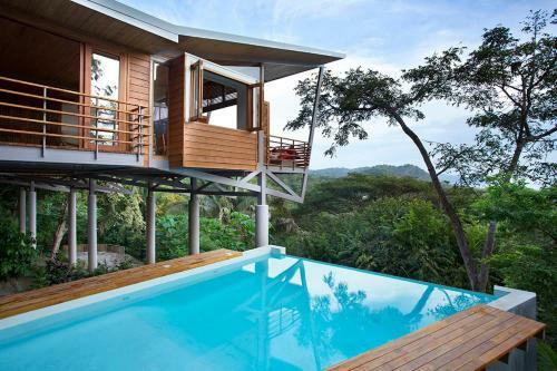 Villa Breathtaking 5 Star- The Floating House