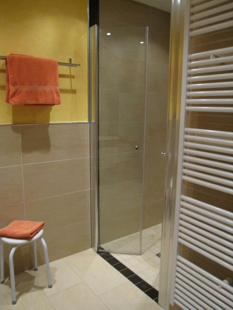 Hostal Birnbaumhof - Hotel Pension Und Ferienwohnungen