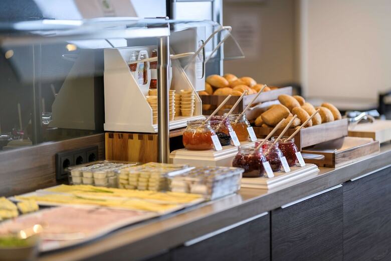7 Days Premium Hotel Leipzig Airport