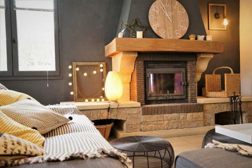 Villas Du Luberon - La Villa Des Saisons