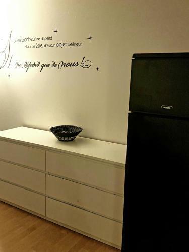 Bed & Breakfast Chambre Spacieuse Avec Balcon Et Petit D�jeuner
