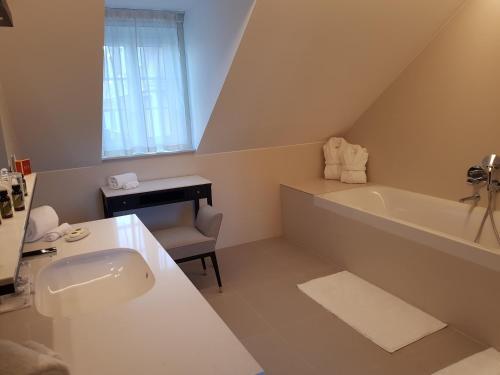 Hotel Ch�teau Saint Jean H�tel & Spa