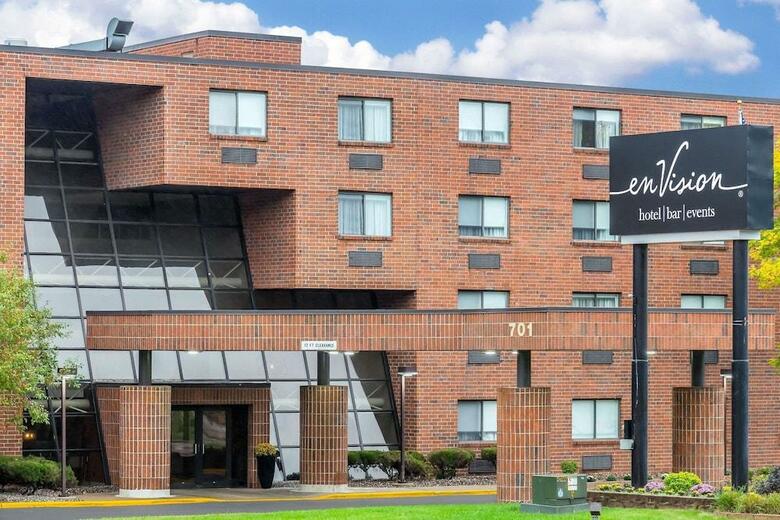 Clarion Hotel South Saint Paul