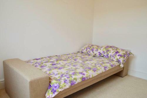 Apartamento 3 Bedroom House With Parking Sleeps 5