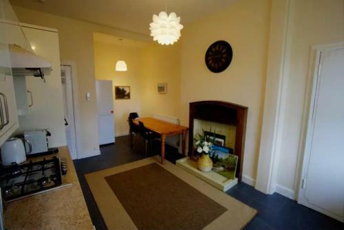 Apartamento Traditional Edinburgh City Centre Flat Sleeps 6