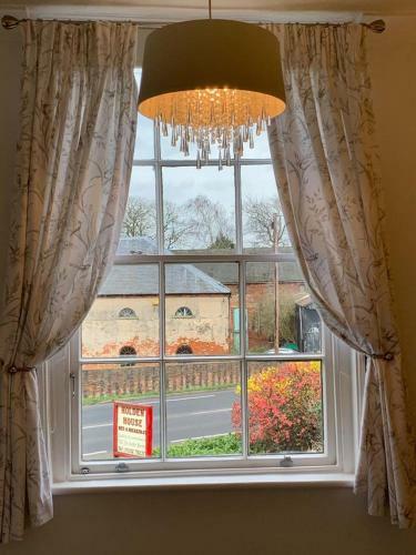 Bed & Breakfast Holden House