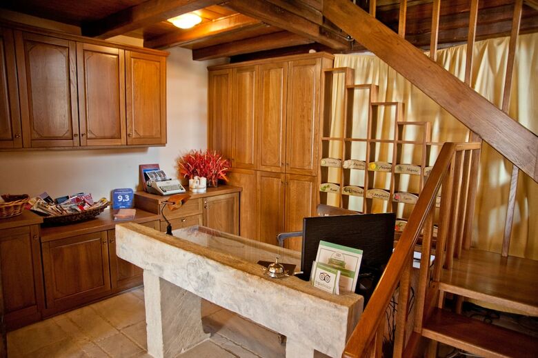 Hotel Archontiko Hatzipanayioti