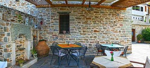 Hostal Xenonas Ton Chromaton