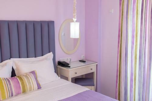 Hotel Whitesands Beach Resort