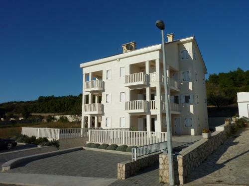 Apartments Caska IV