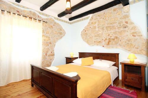 Luxury Villa With A Swimming Pool Punta Kriza, Cres - 3488