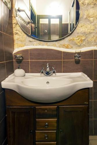 Luxury Villa With A Swimming Pool Punta Kriza, Cres - 3488