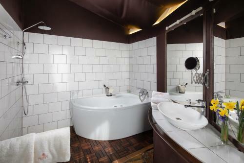 Homoki Lodge - Boutique Hotel