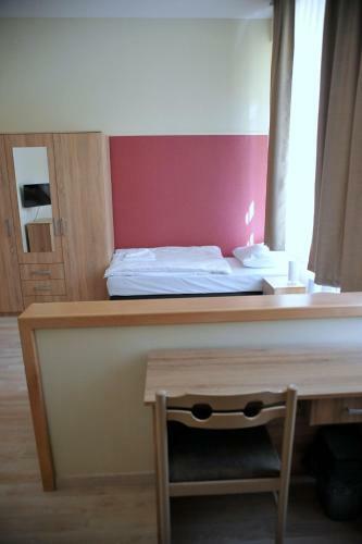 Hostal Piros Arany Panzi� Kalocsa