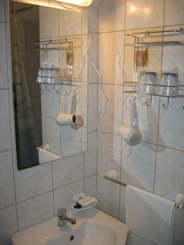 Hostal Ab�dszal�ki Vitorl�s Vend�gh�z
