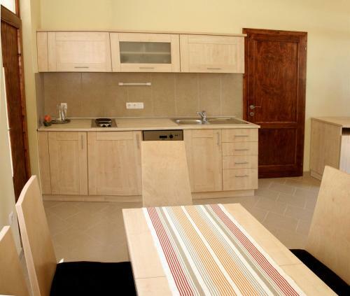Barack Thermal Resort Apartments
