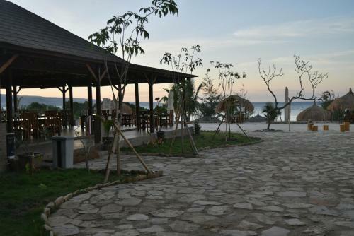 Padadita Beach Hotel