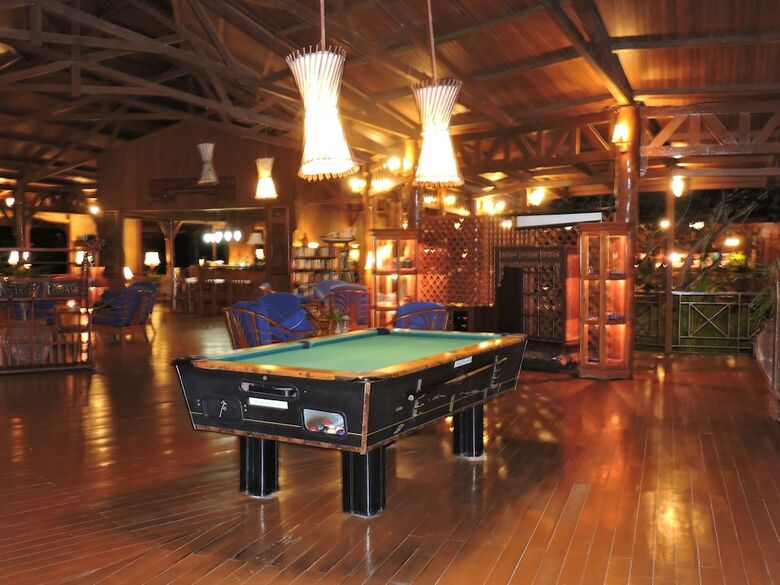 Hotel Gangga Island Resort & Spa