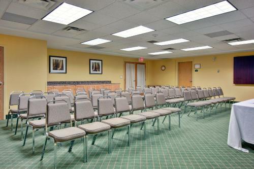 Hotel Holiday Inn Express Dryden