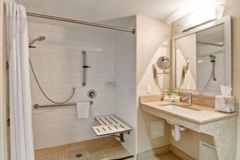Holiday Inn Express Hotel & Suites Toronto - Markham