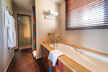 Hotel Le Cap Est Lagoon Resort & Spa