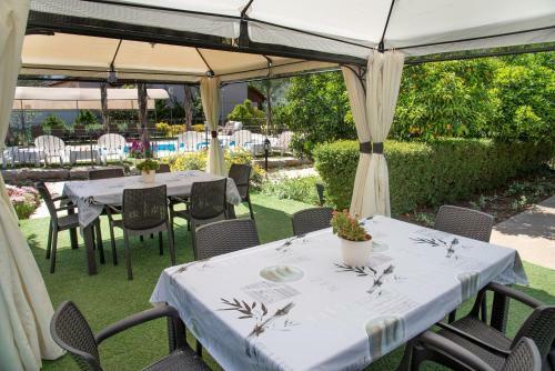Hotel Song Of Galilee