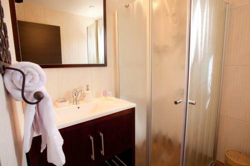 Lodge Tenebagolan Suites Zimmers