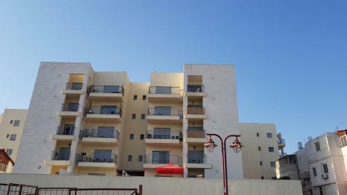Red Mountains Apartments