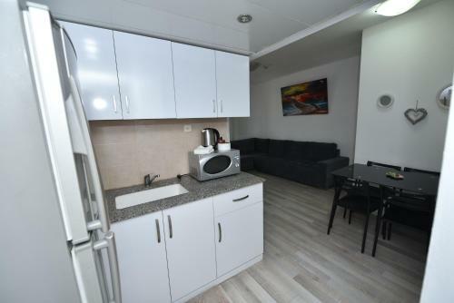 Tiberias Holiday Apartment