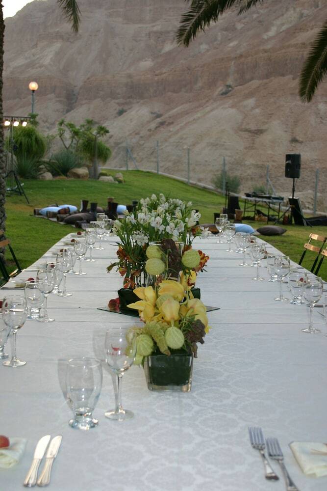 Ein Gedi Kibbutz Hotel