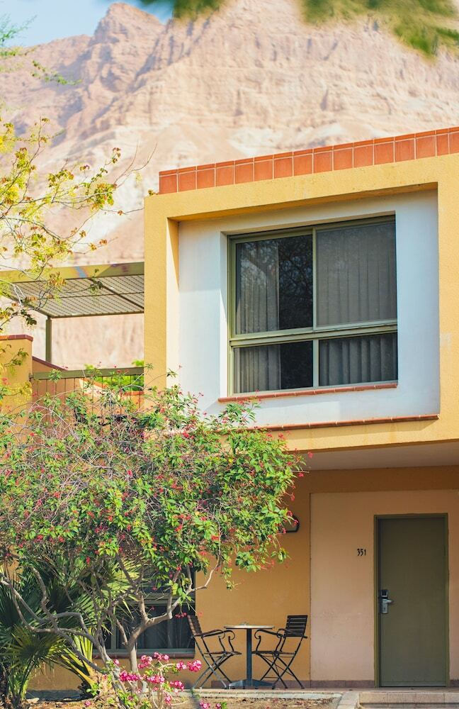 Ein Gedi Kibbutz Hotel