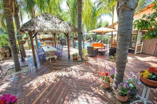Lodge Out Of Africa Resort