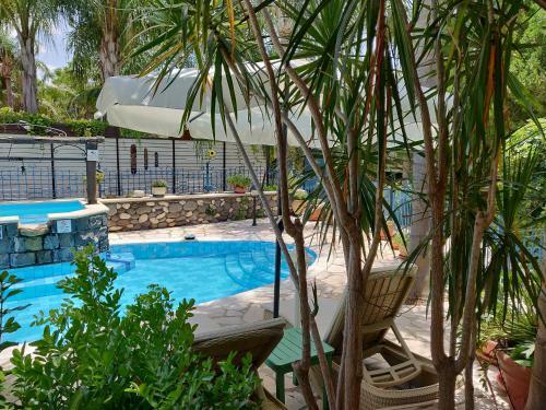 Lodge Out Of Africa Resort