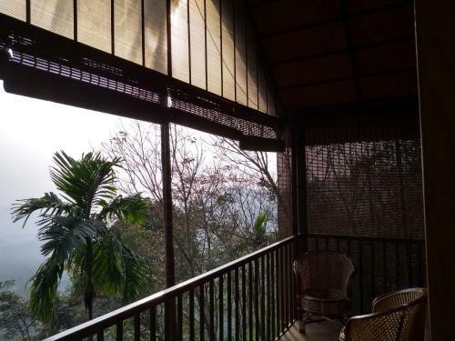 The Hillock Resorts- Quiet By The Mountains