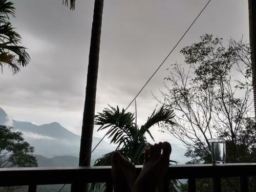 The Hillock Resorts- Quiet By The Mountains
