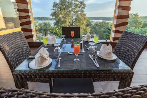 Hotel Mpt Sailani Island Resort