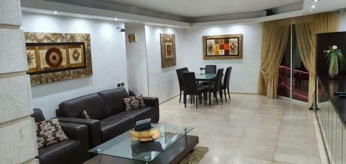 Amdar Luxury Apart Residence