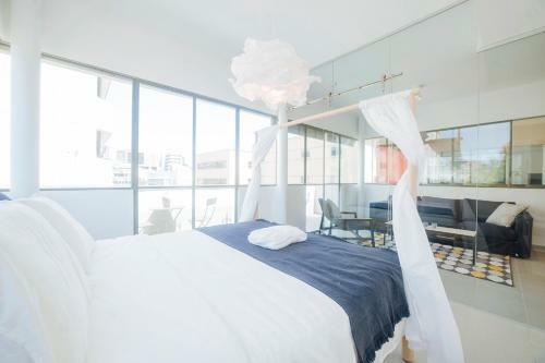 Nachlat Binyamin Bauhaus Luxury Apartments