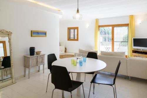 Apartamento Neve Tzedek Cute Penthouse With Parking