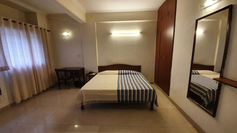 Hostal Ywca International Guest House